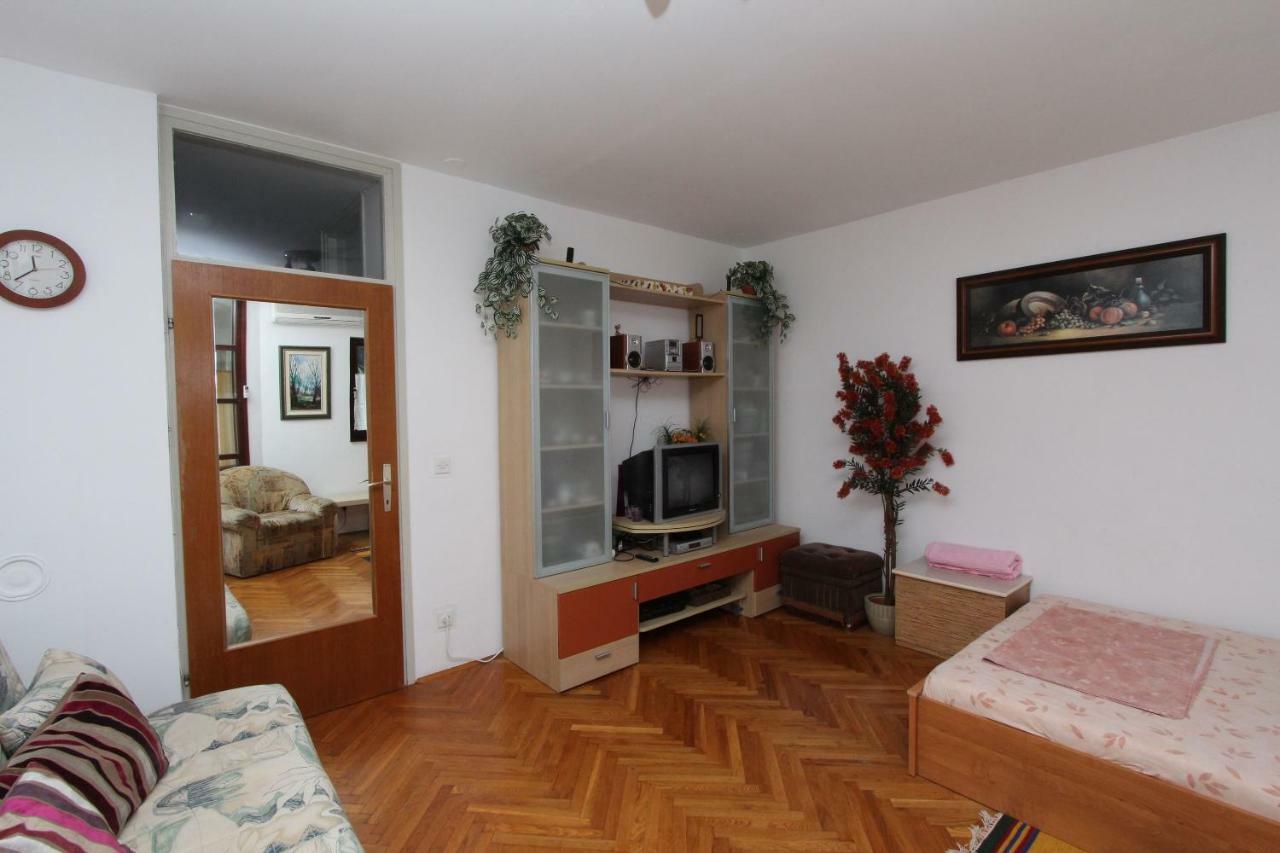 Apartment Vesna Rovigno Esterno foto